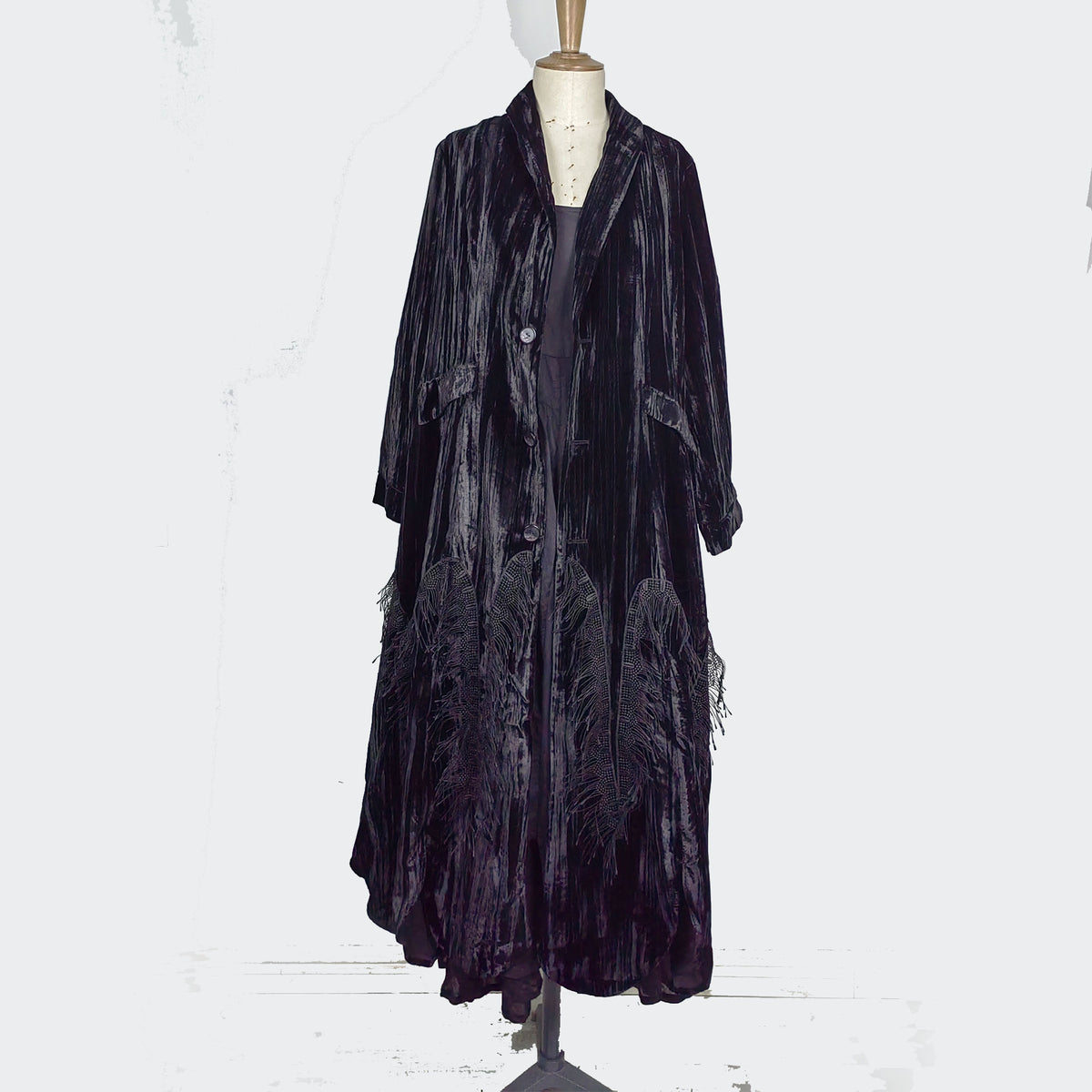 Black velvet long jacket with lash lace details long velet jacket
