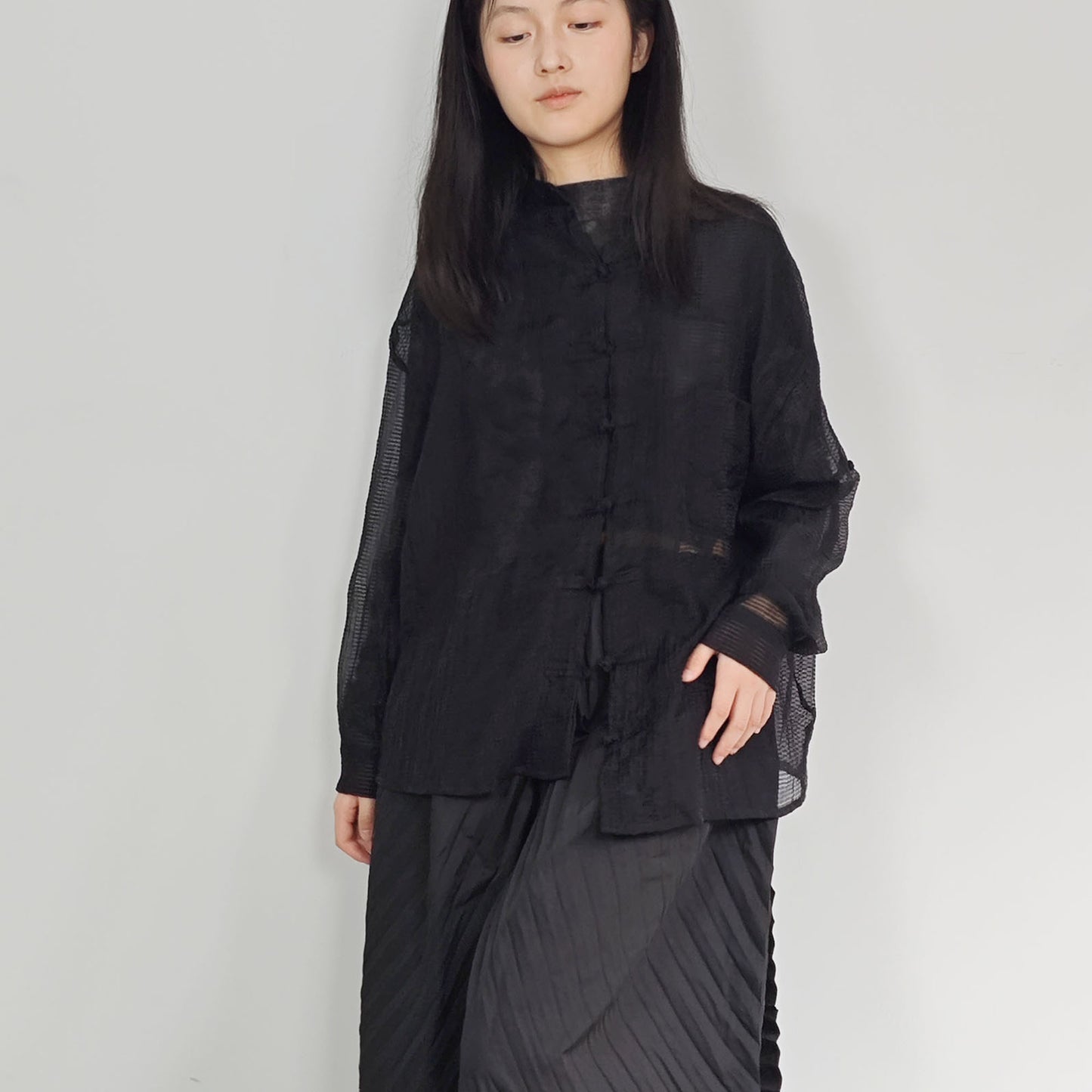 Light weigth see through Tang suit top tencel blended fabric loose fit tang suit style blouse