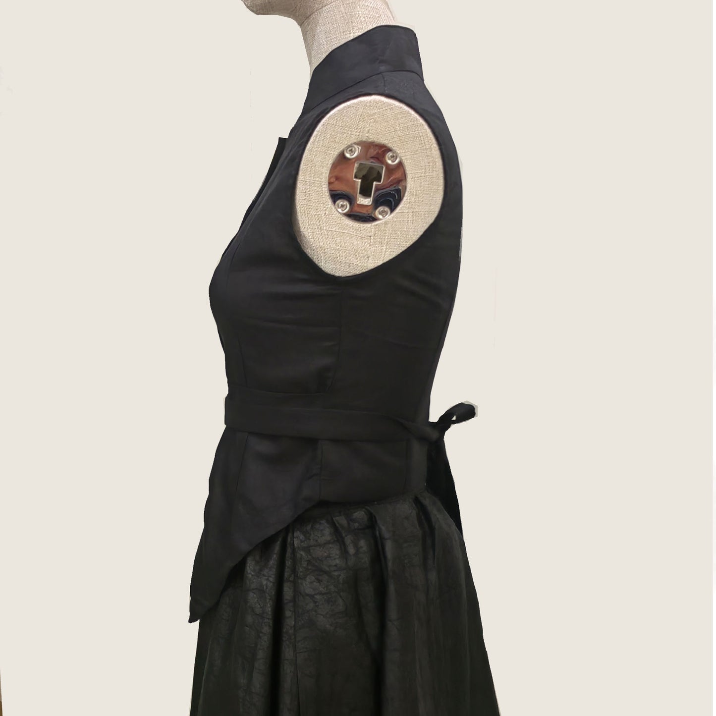 Black cotton vest with straps snag fit cotton sleeveless cotton shirt with stand collar