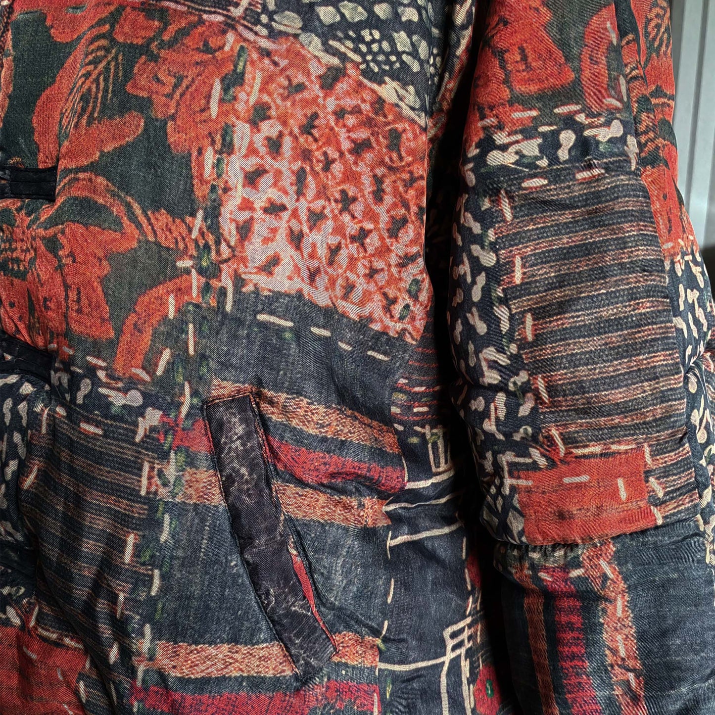 Silky cupro patchwork prints padded coat crop top tang suit padded tang suit coat cupro fabric chongsam style retro tang suit top