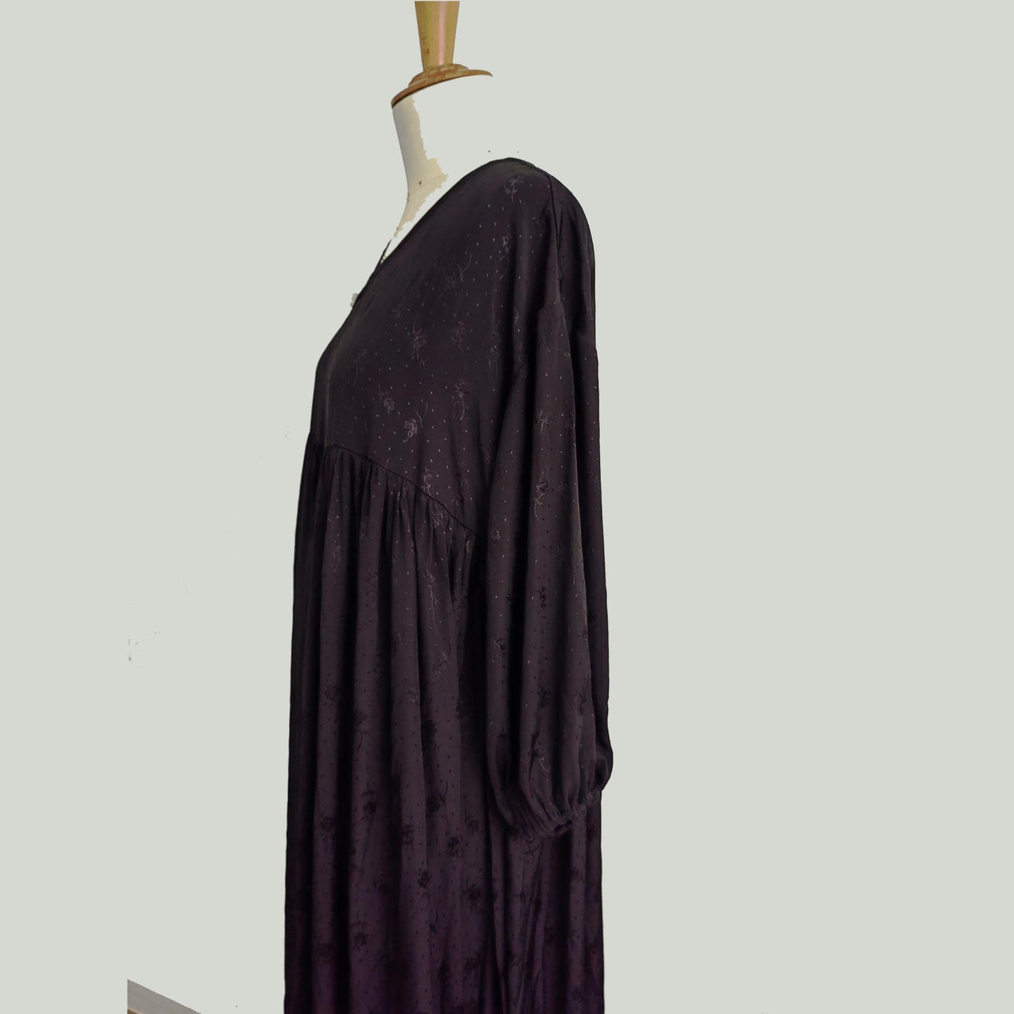 Black viscose loose fit Qipao soft and drape well viscose jacquard dress