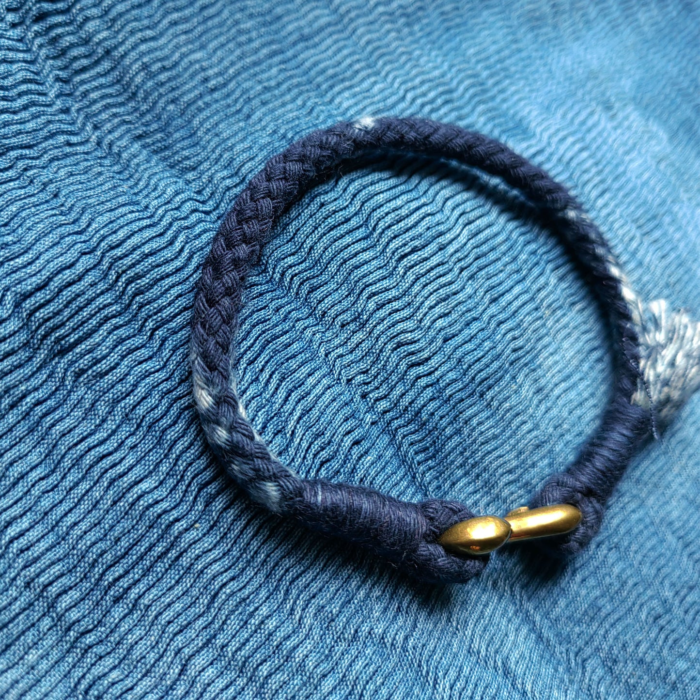 Indigo Hand dye Blue braided pattern unisex kumihimo bracelet with Copper buckle 3 sizes gift