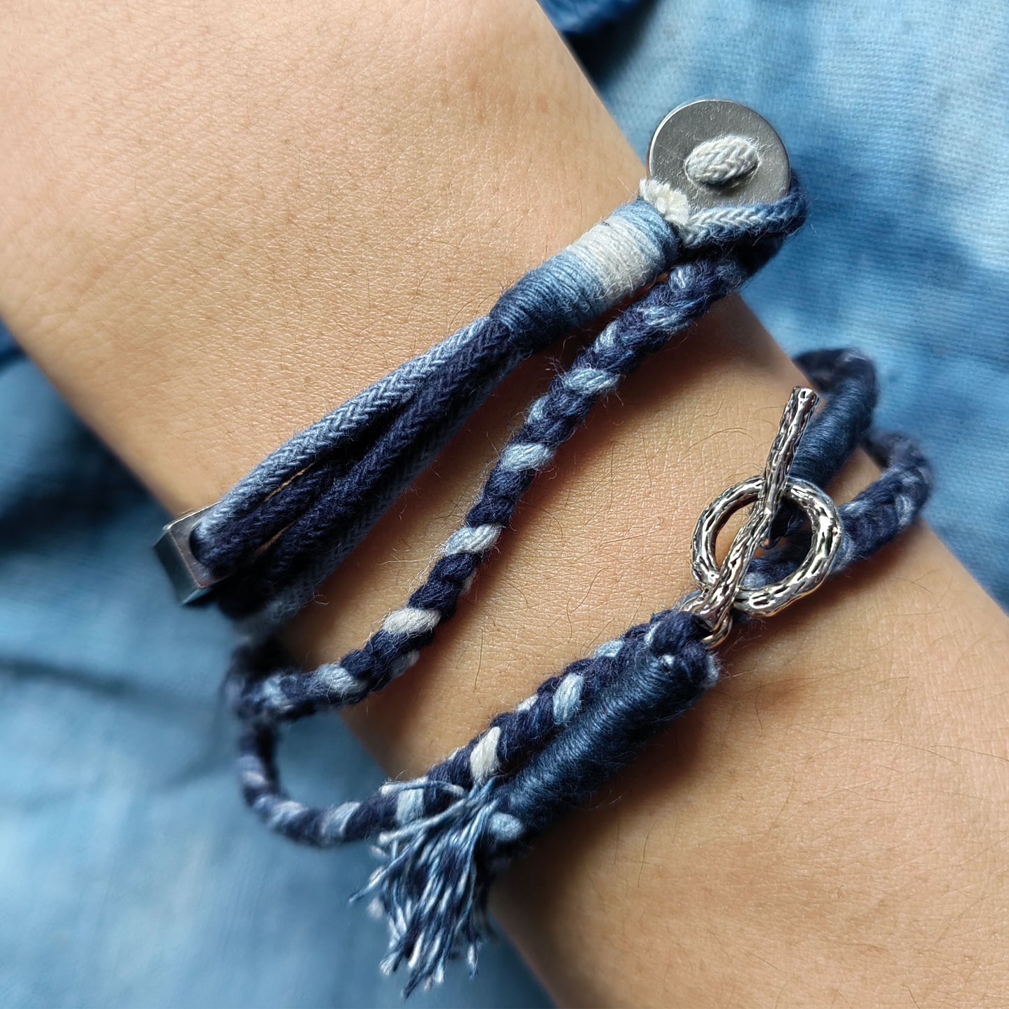 Indigo Hand dye Blue braided pattern unisex kumihimo bracelet with Silver beads