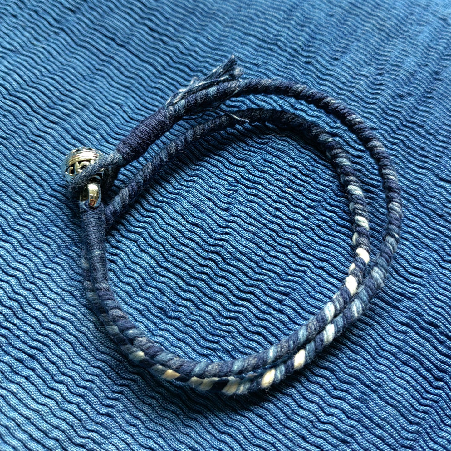 Personalized Initial Indigo Hand dye Blue braided pattern unisex kumihimo bracelet with silver beads Custom size unisex kids/adults