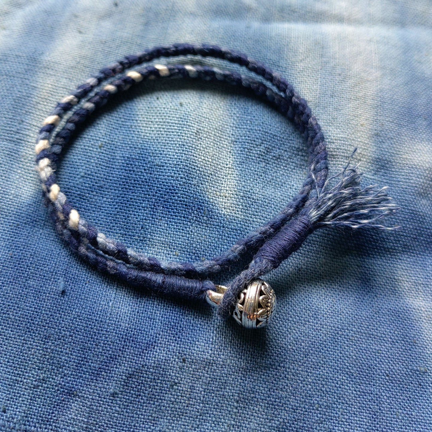 Personalized Initial Indigo Hand dye Blue braided pattern unisex kumihimo bracelet with silver beads Custom size unisex kids/adults