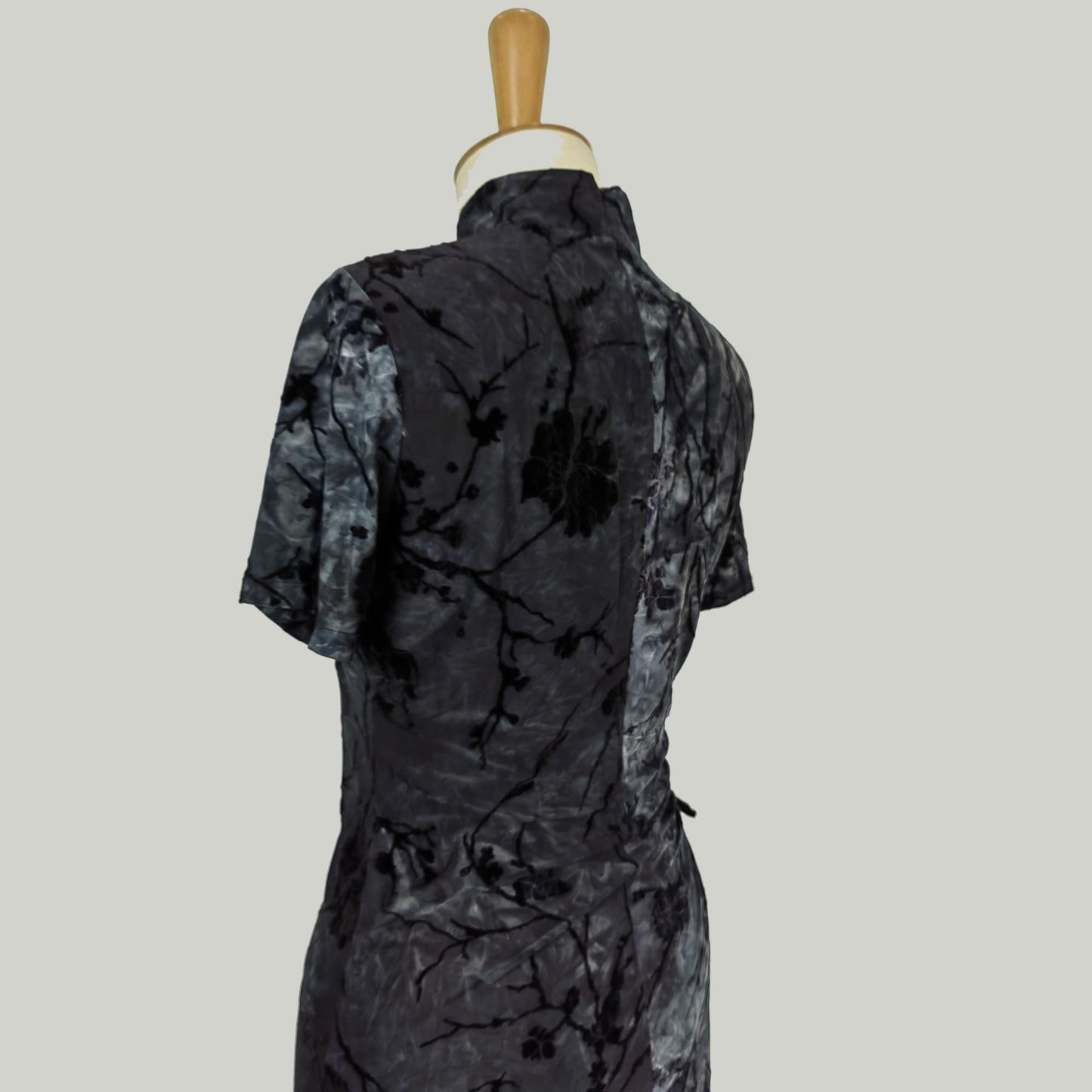 Black Velvet openwork Qipao Modified Qipao open waist details Cool and Cute Drawstring horrow fitted Qipao dress with back zipper
