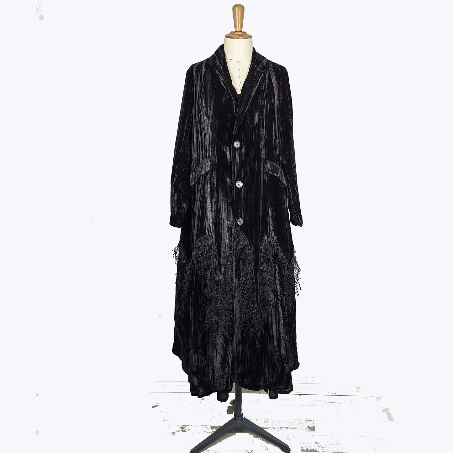 Sample sale Black velvet long jacket with lash lace details long velet jacket