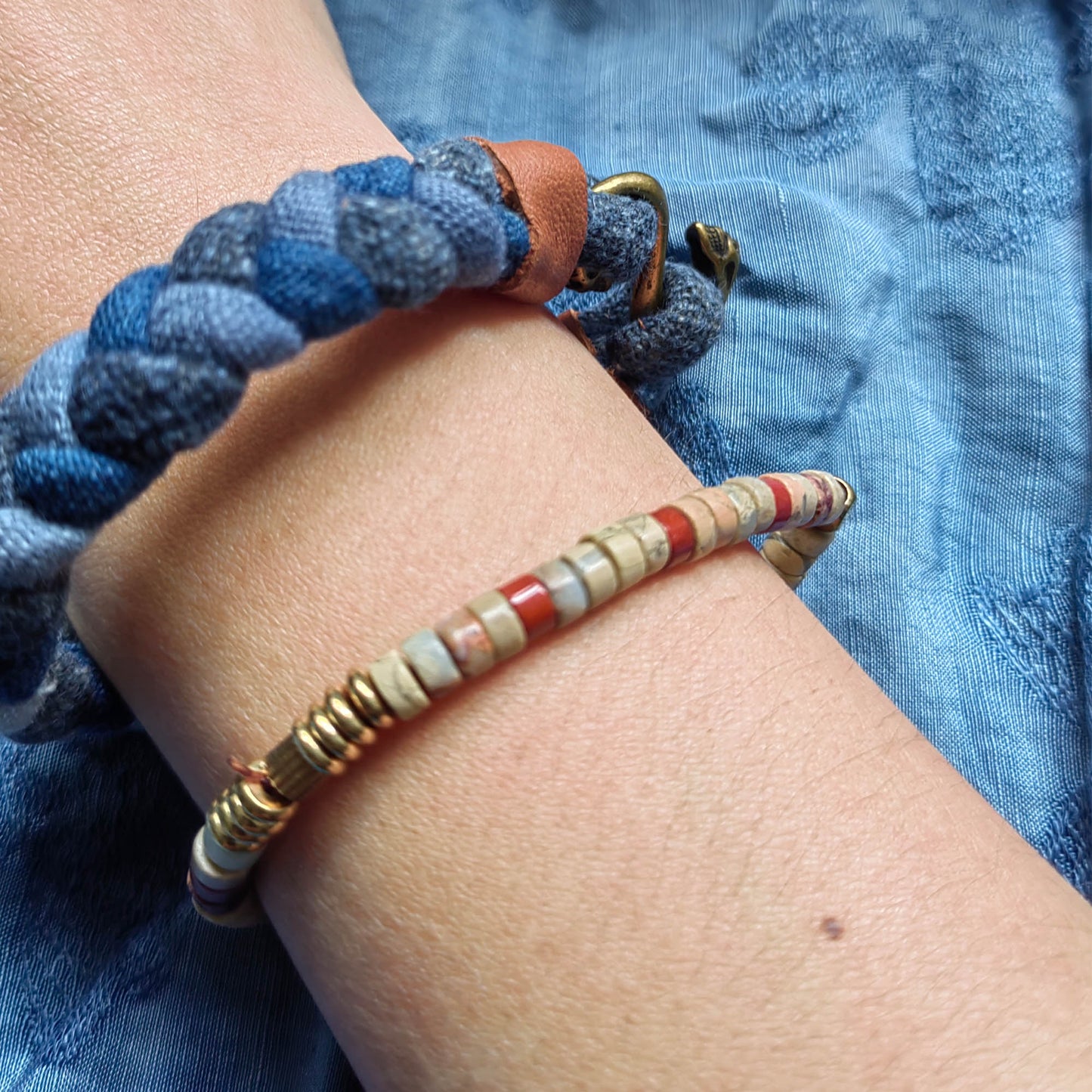 Natural Pagodite beads bracelet with copper beads Stone beads with copper elastic bracelet colorful stone beads