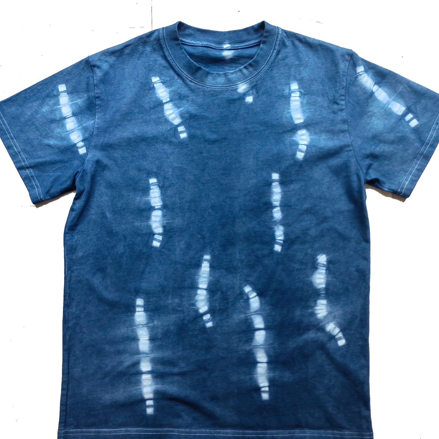 Indigo Blue Dye Tee shirt tie dye Tee shirt Dark blue indigo Tee shirt unisex cotton tee shirt plant dyed t shirts hand dye t shirts (Copy)