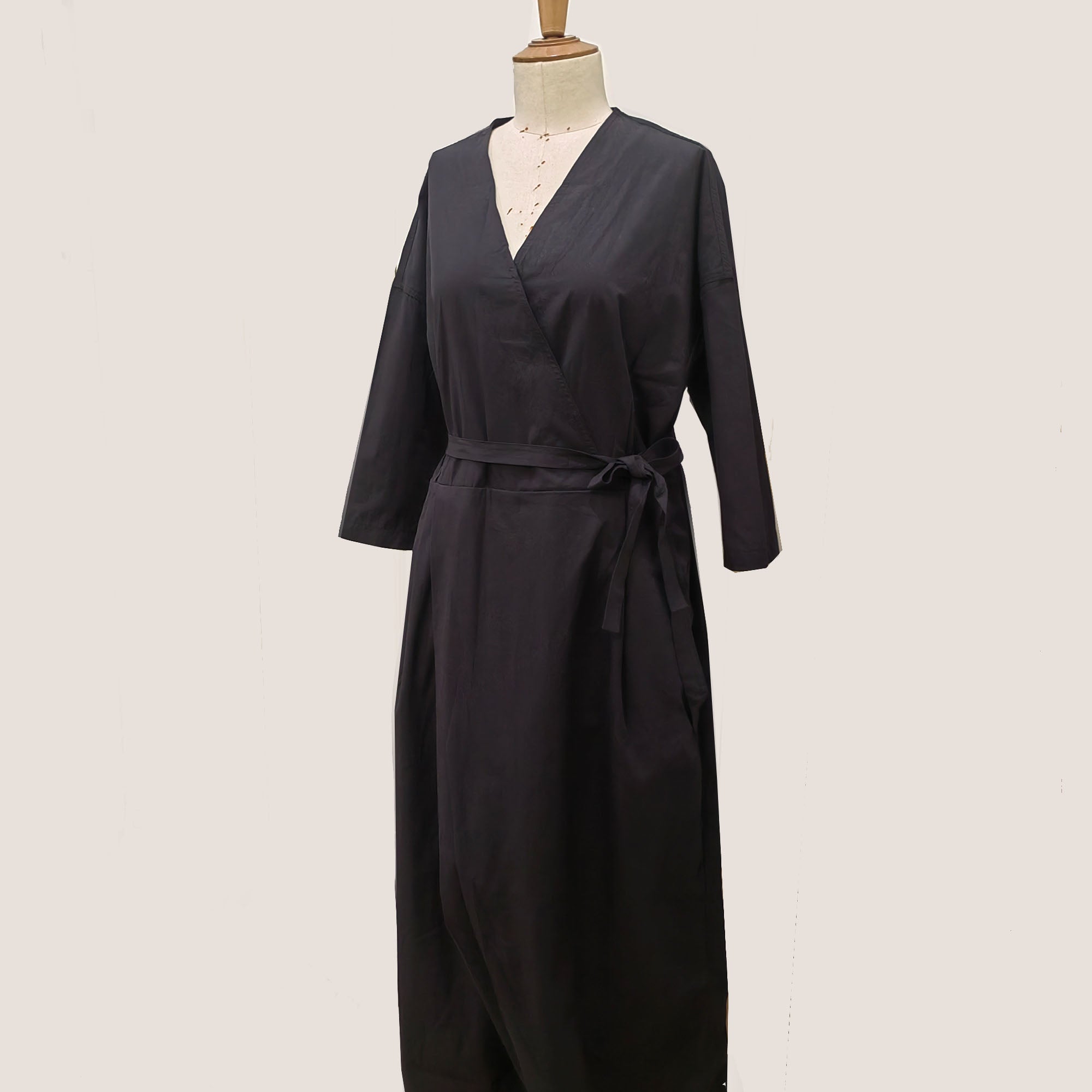 Cotton Jumpsuit Loose fit cotton jumpsuit V neck collar jumpsuit with belt