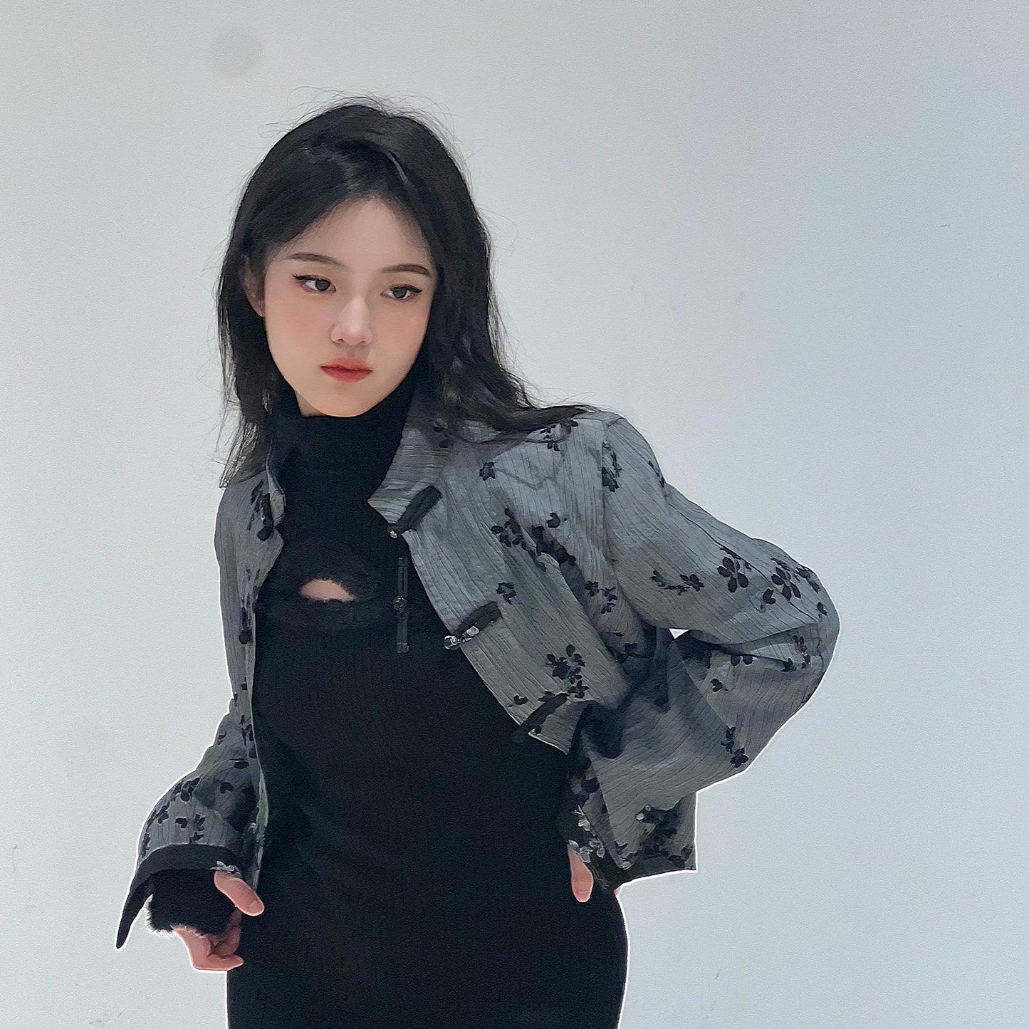 Chinese style Crop Top Stand Collar with Frog Toggles Top Short Jacket Oriental Style Black jacquard Blouse  Mandarin Collar frog buttons