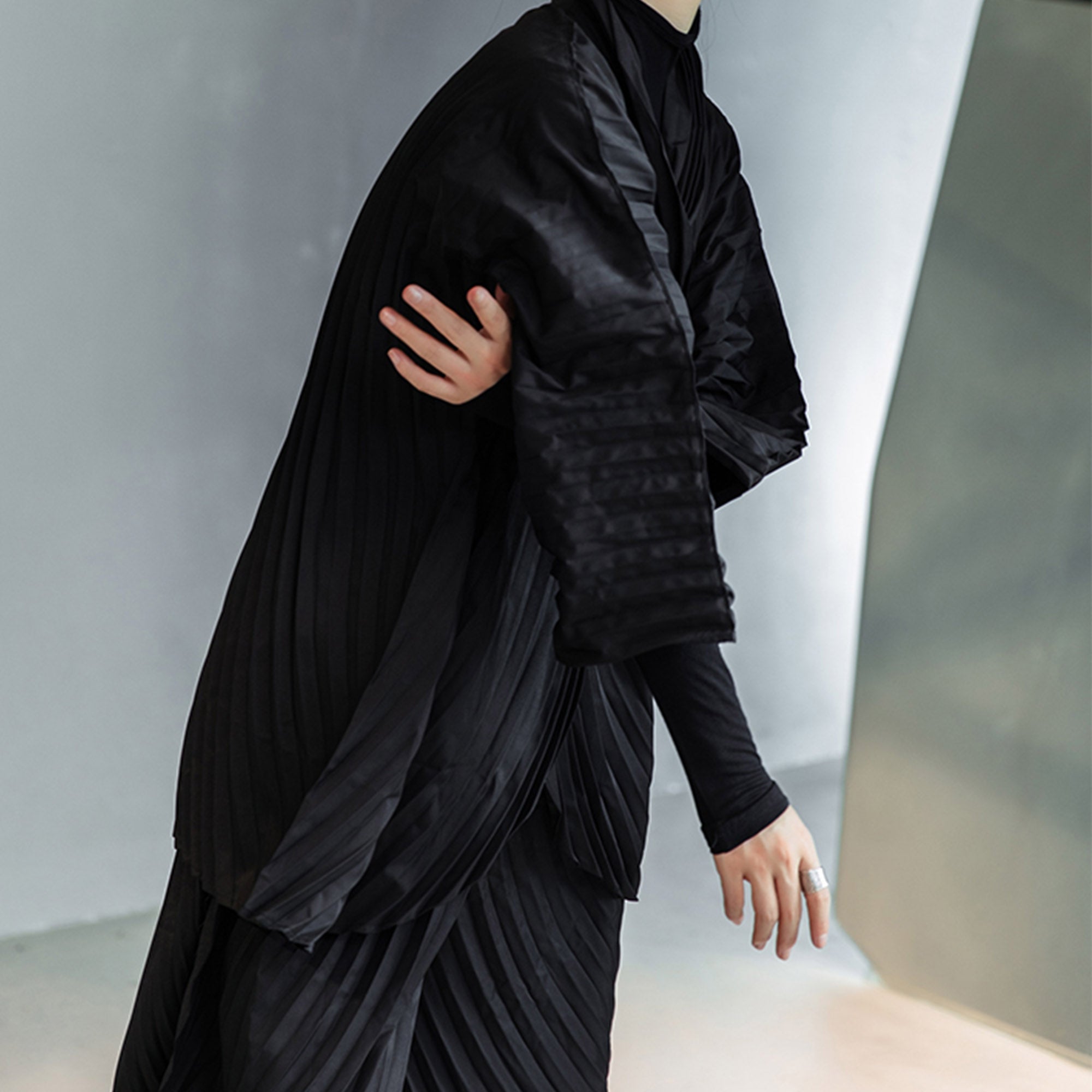 Pleated black top and pants set sculpture shape shirt and wide leg pants pleats fabric creative shape A SET