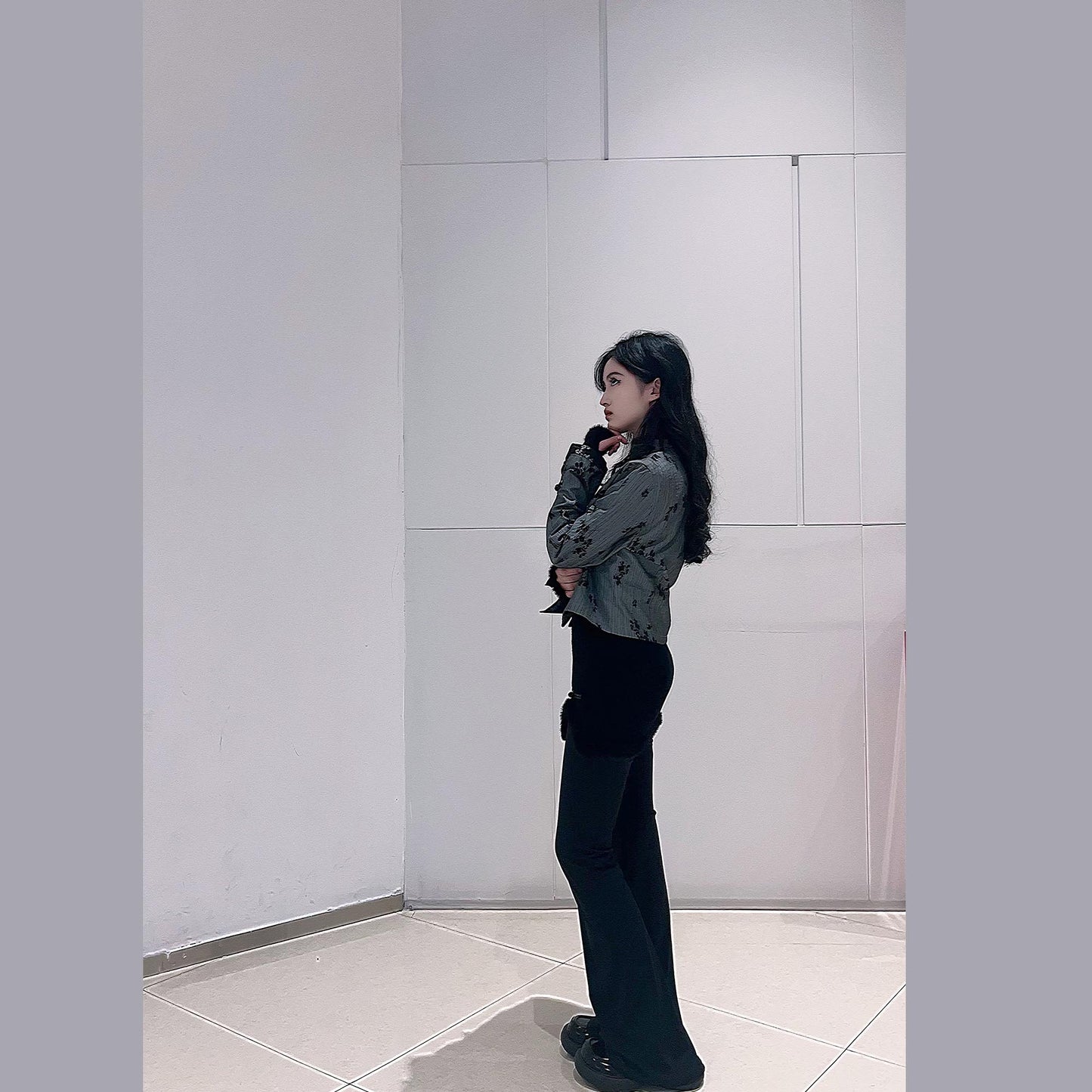 Chinese style Crop Top Stand Collar with Frog Toggles Top Short Jacket Oriental Style Black jacquard Blouse  Mandarin Collar frog buttons
