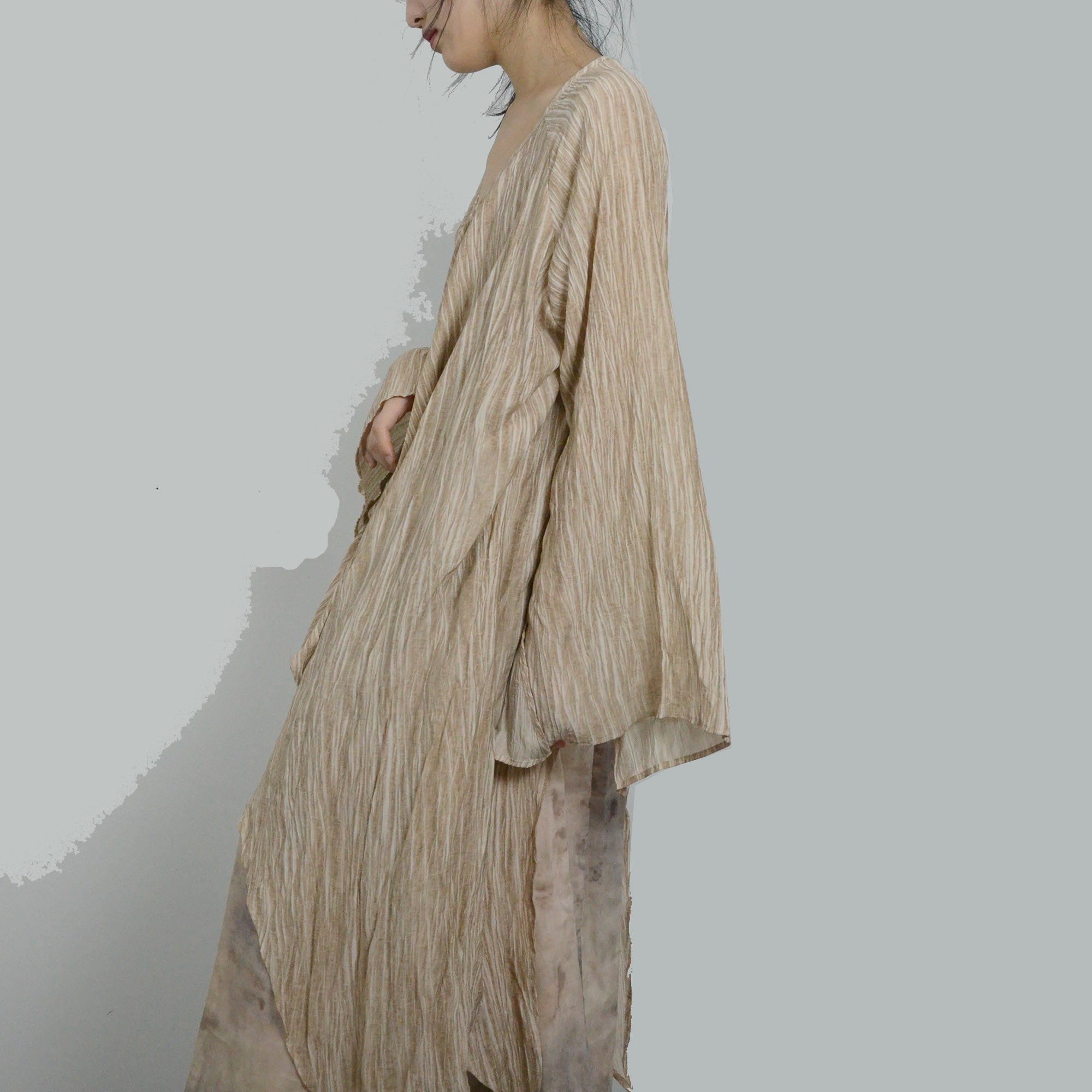 Pleated fabric texture outer cardigan flare cardigan flowing outer piece top layer styling cardigan hanfu layering shirt