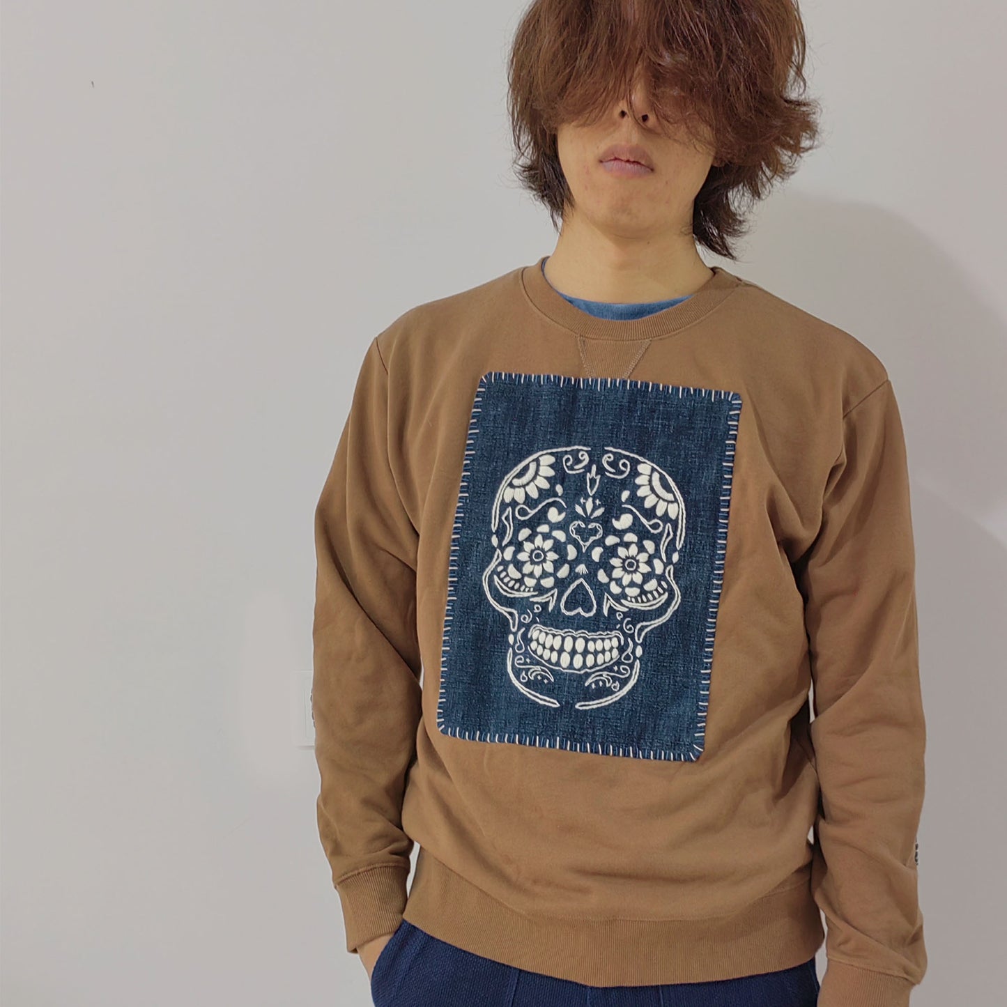 Hand Embroidery skull embroidery sweater shirt hand embroidery sweater French embroidery t shirt Tee shirt slow stitching sweater skull top