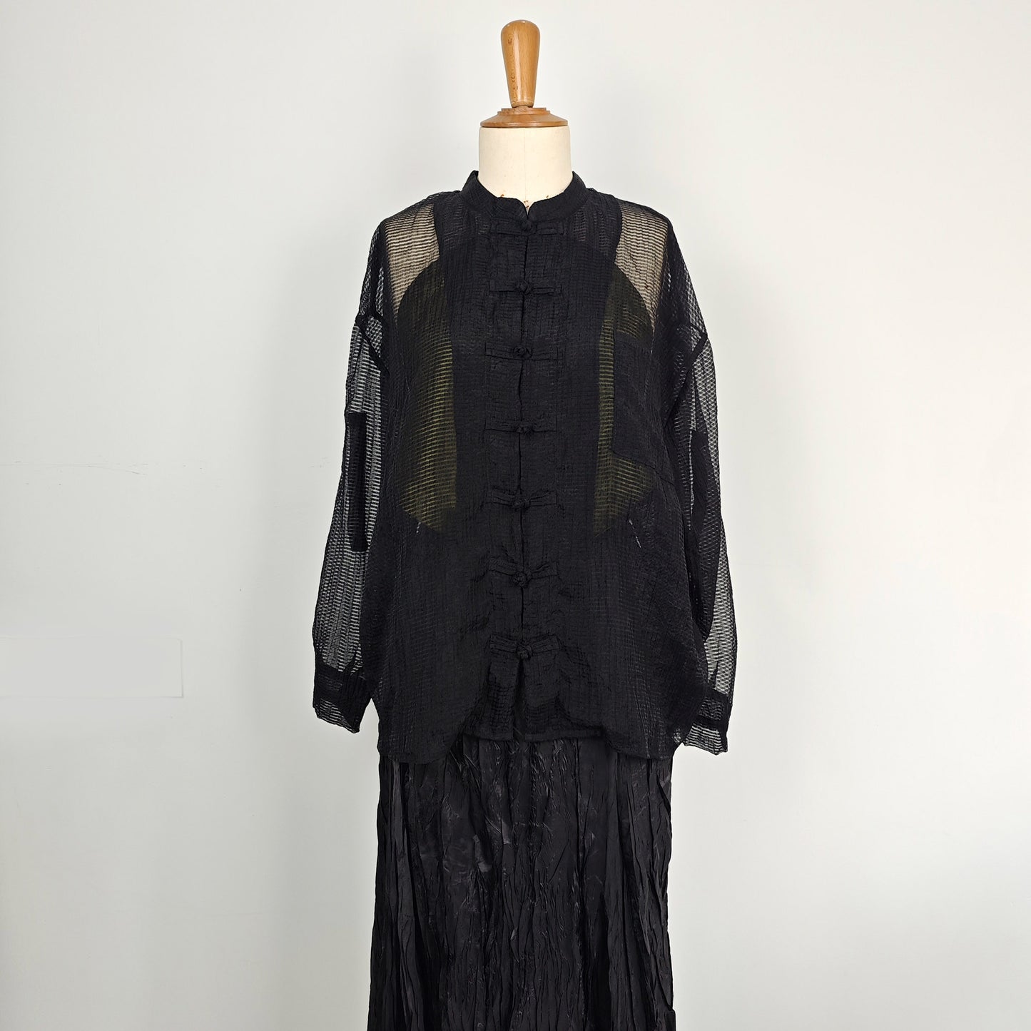 Light weigth see through Tang suit top tencel blended fabric loose fit tang suit style blouse