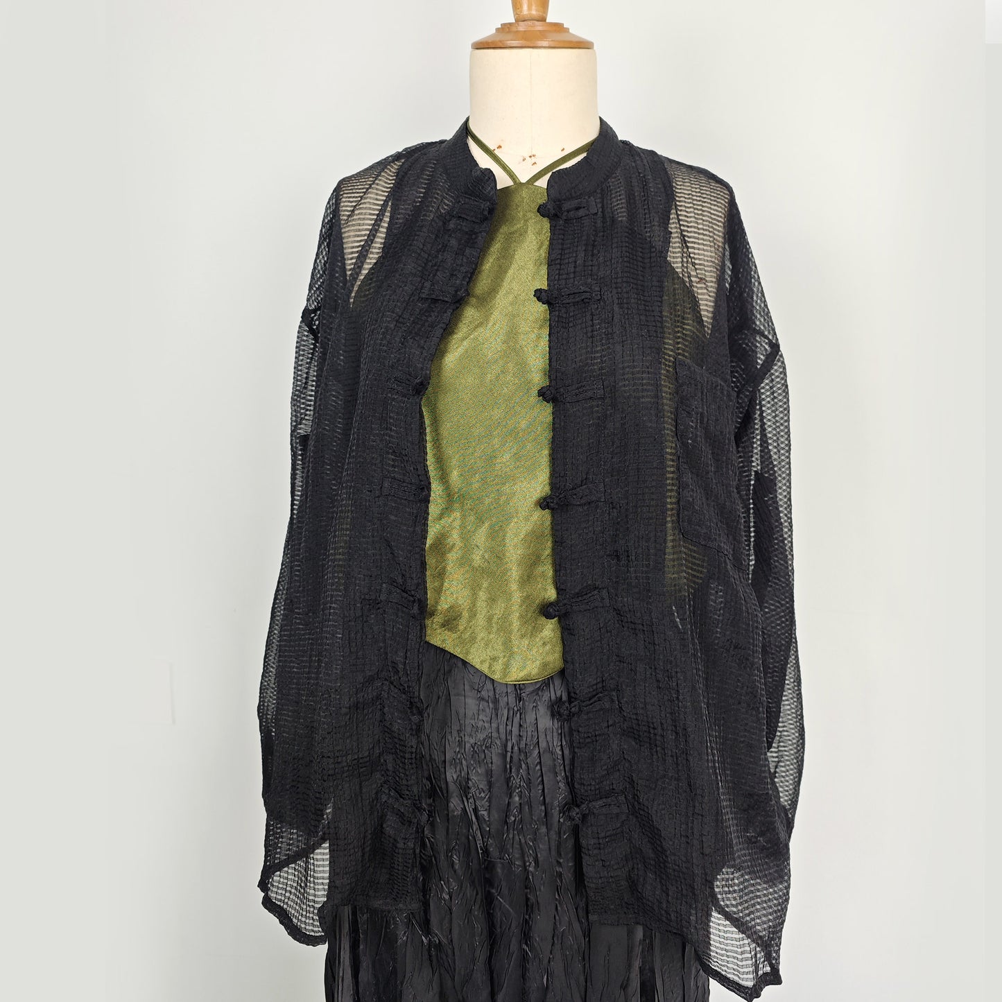 Light weigth see through Tang suit top tencel blended fabric loose fit tang suit style blouse