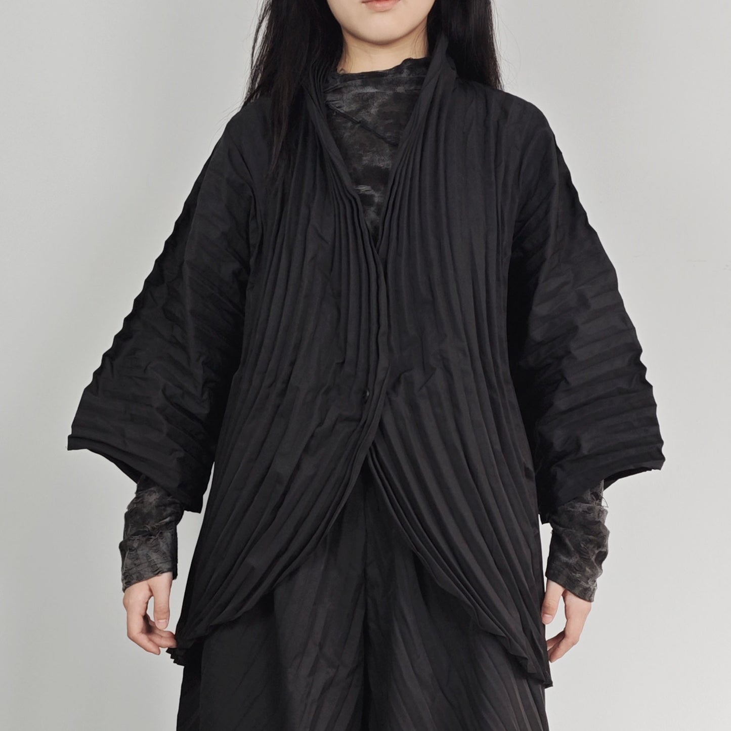 Pleated black top and pants set sculpture shape shirt and wide leg pants pleats fabric creative shape A SET