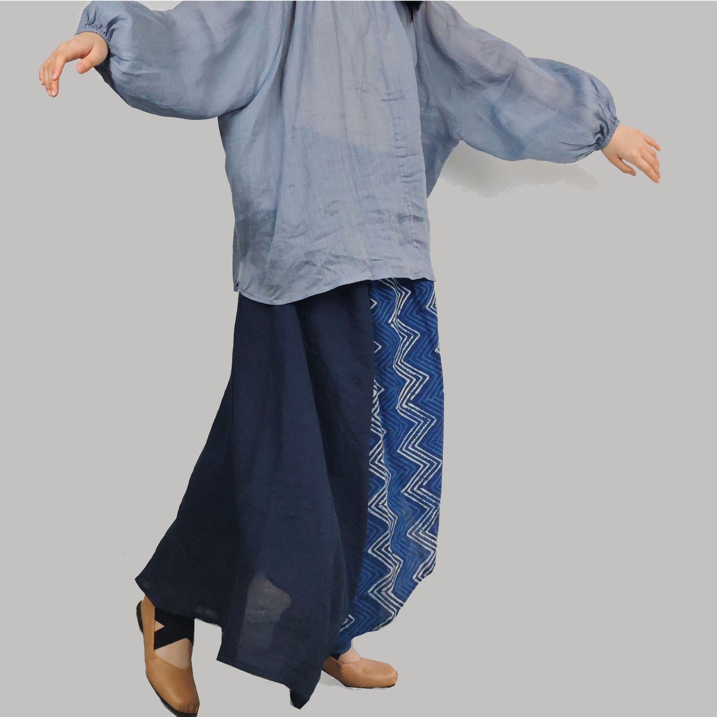 Blue skirt with different layers cotton and tencel fabric mixed flare skirt