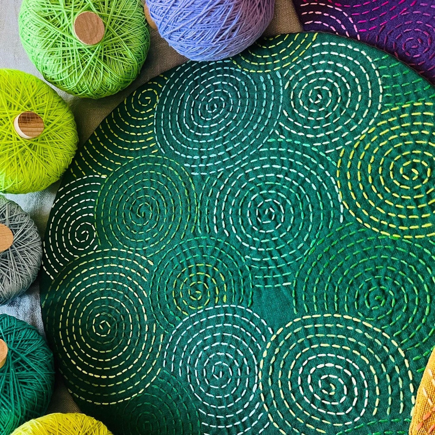 Cotton sashiko thread 380meters roll sashiko thread colorful cotton embroidery thread hand stitching thread big roll cotton thread